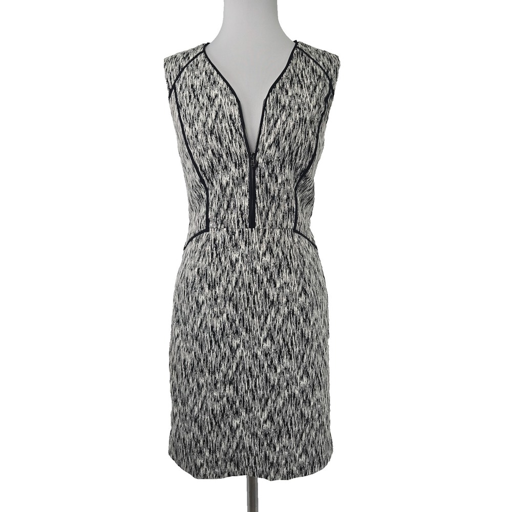 Banana Republic 4 Black & White Abstract Zippered Front Sleeveless Sheath Dress